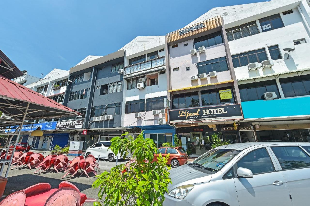 F Hotel Sungai Dua Bukit Exterior foto